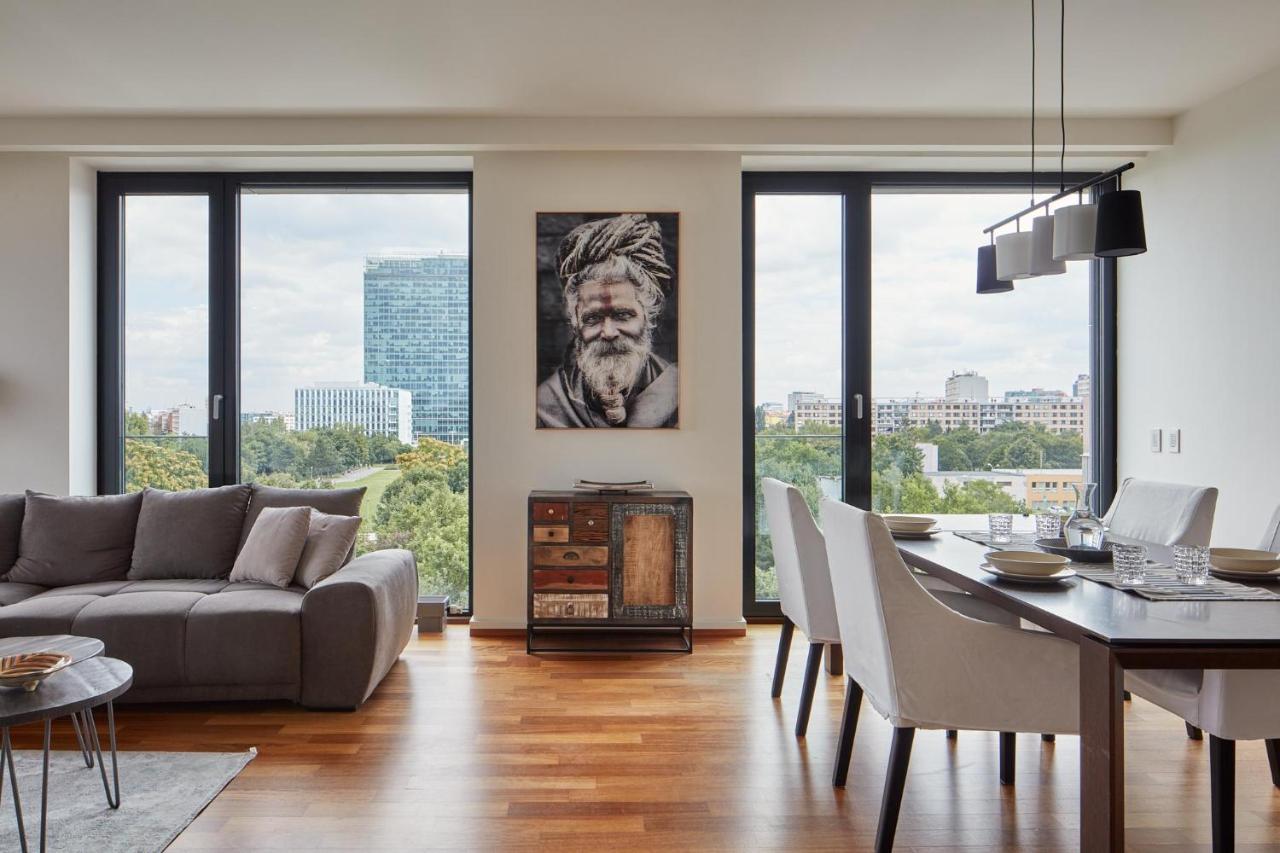 Spacious In Nusle By Days Apartment *